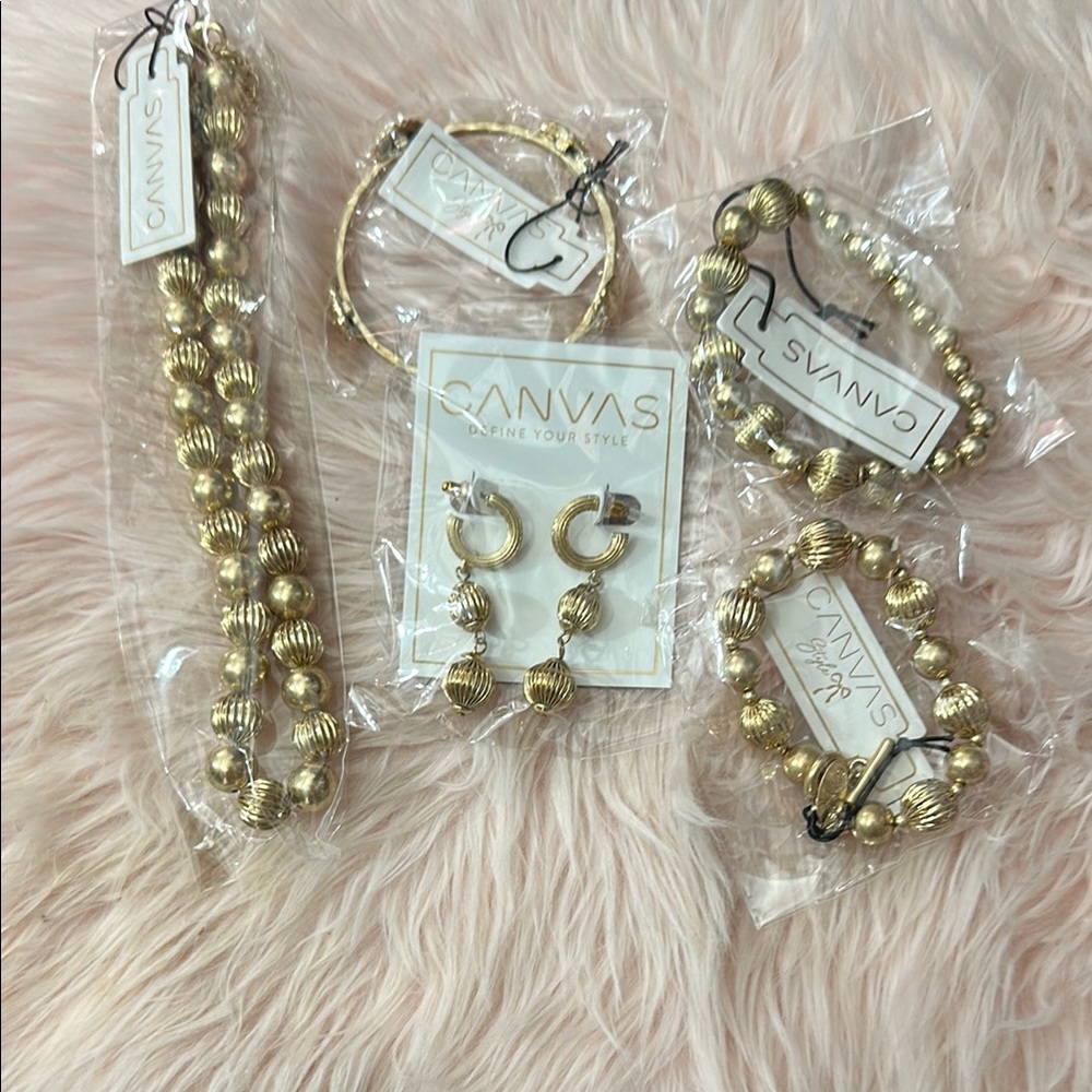 Canvas Gold Beaded Set